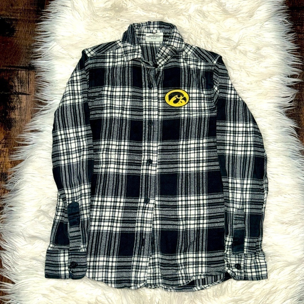 Trendy Iowa Hawkeyes Flannel